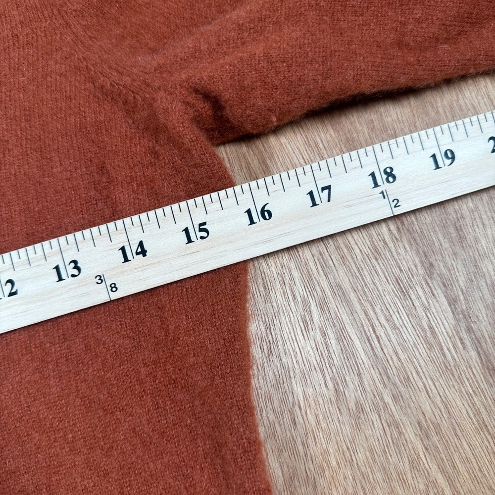 Charter Club Sweater Women M Rust Orange Cashmere Crewneck LS Luxury - Picture 3 of 10